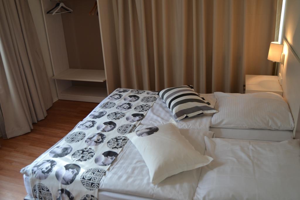 Hotel Centro สตุตการ์ต ห้อง รูปภาพ